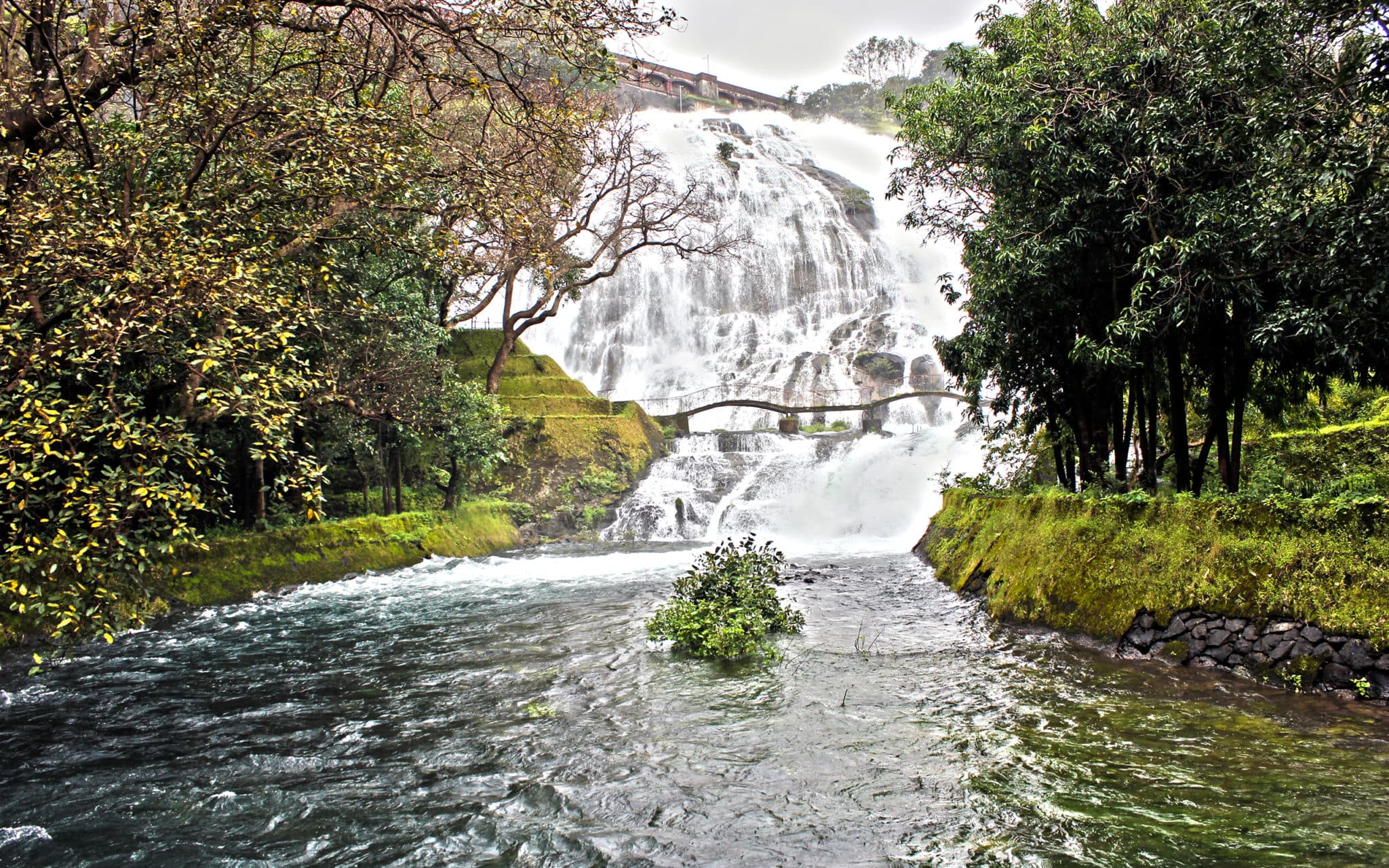 Bhandardara Car Rental